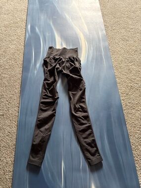 Buffbunny charcoal leggings